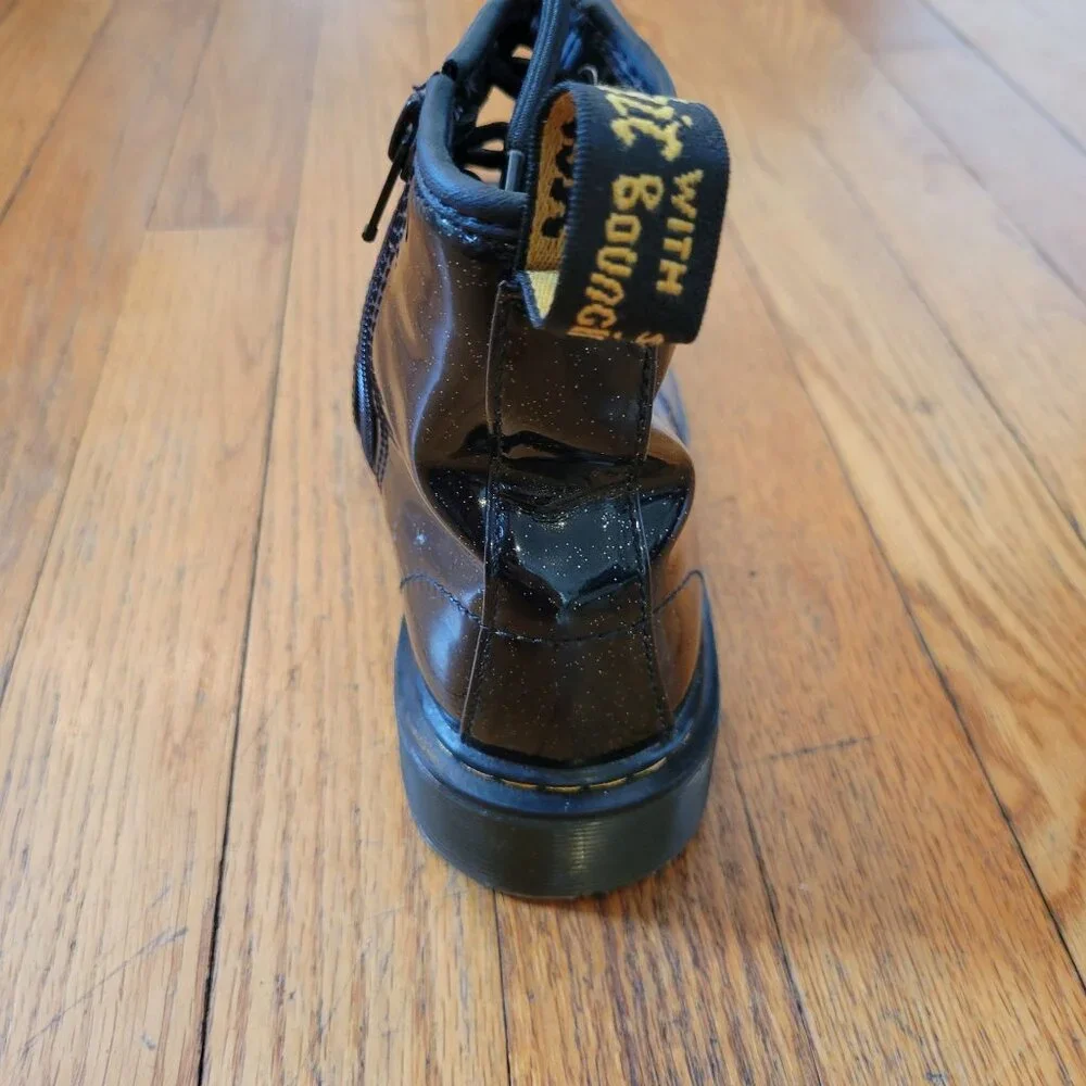 SINGLE Doc Marten Dr Martens 1460 Glitter J Black Patent Leather RIGHT Boot EU34